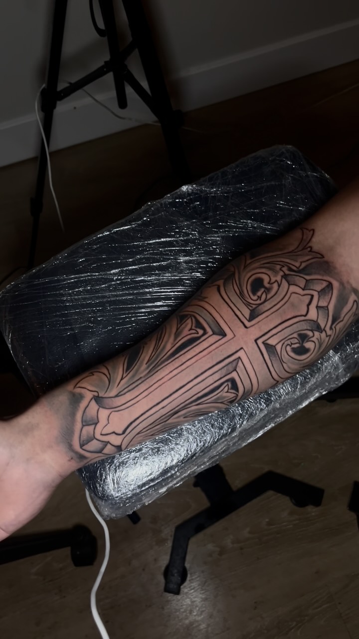 Color Tattoo by Alfredo